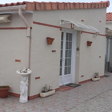 Le Petit Plessis Cure Villa Liré Eksteriør bilde